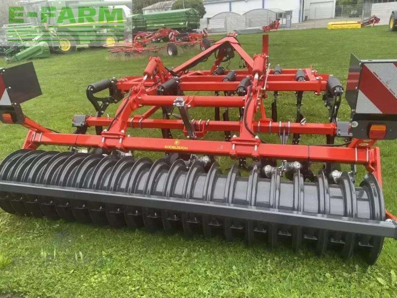 Kuhn cultimer l300 ns - Kultivátor: 4 kép. Kuhn cultimer l300 ns - Kultivátor: 4 kép.
