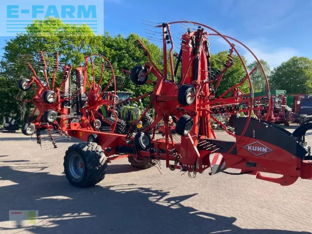 Kuhn ga 13131 - Szénaforgató: 1 kép. Kuhn ga 13131 - Szénaforgató: 1 kép.