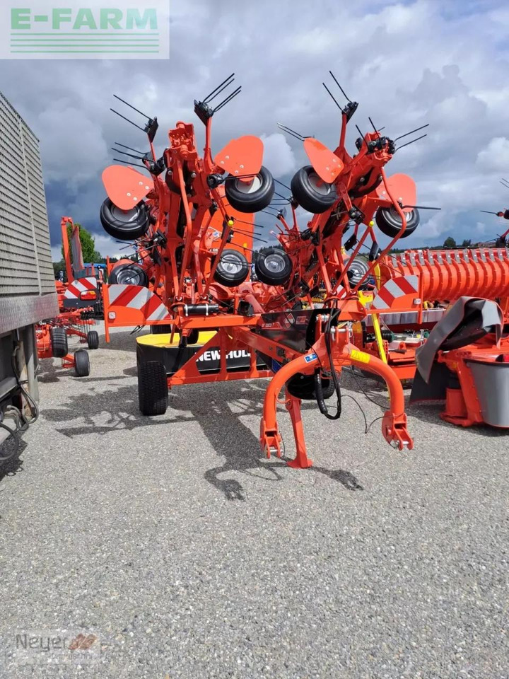 Kuhn gf 10803 t - Szénaforgató: 2 kép. Kuhn gf 10803 t - Szénaforgató: 2 kép.
