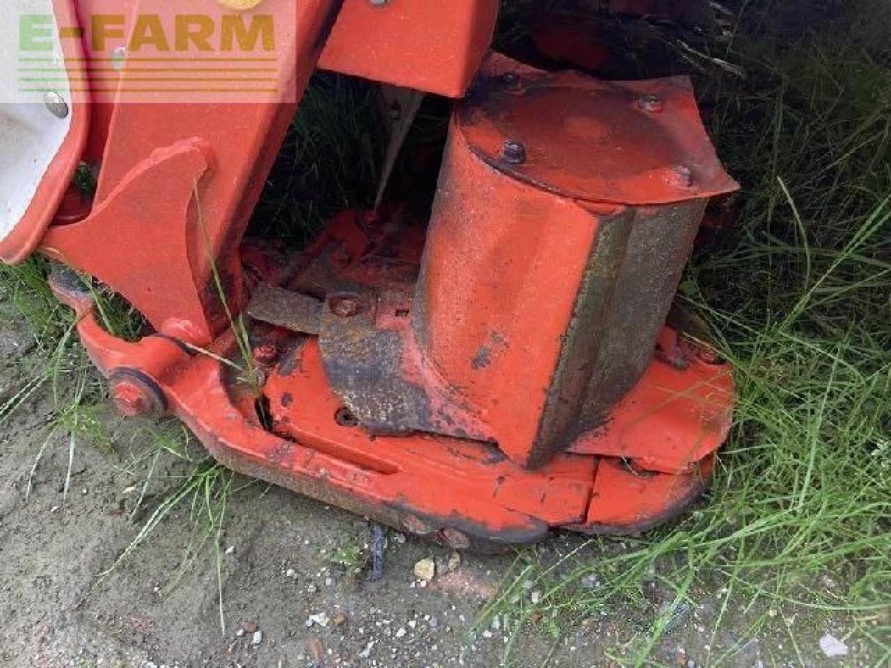 Kuhn gmd3525f-ff - Fűkasza: 5 kép. Kuhn gmd3525f-ff - Fűkasza: 5 kép.