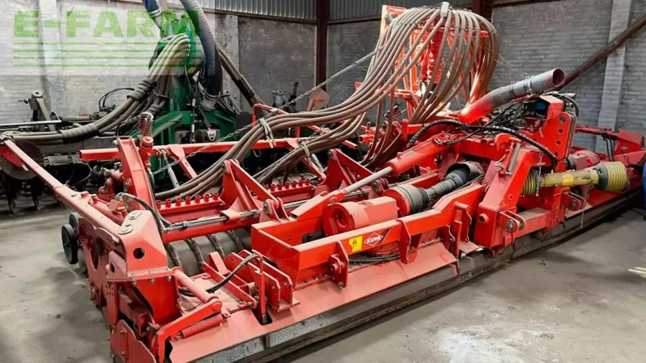 Kuhn hr 6004 - venta tf 1500 - Kombinált vetőgép: 1 kép. Kuhn hr 6004 - venta tf 1500 - Kombinált vetőgép: 1 kép.