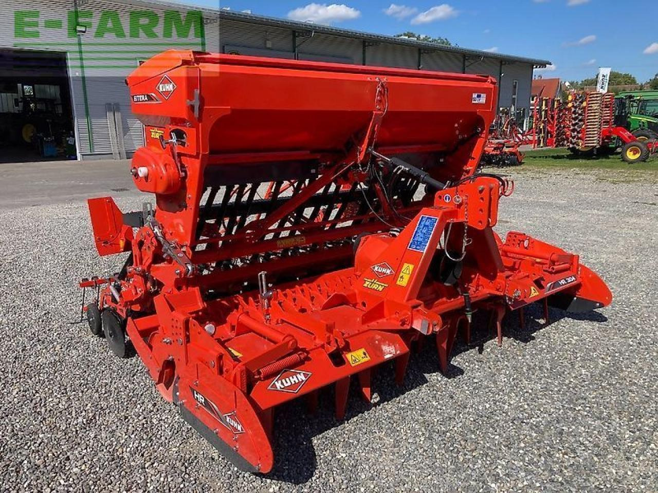 Kuhn hr304 d maxipacker - Talajművelő gep: 5 kép. Kuhn hr304 d maxipacker - Talajművelő gep: 5 kép.