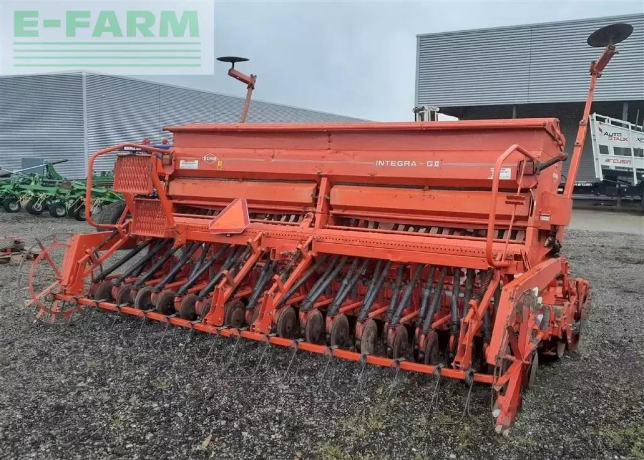 Kuhn integra 4m g ii - Kombinált vetőgép: 5 kép. Kuhn integra 4m g ii - Kombinált vetőgép: 5 kép.