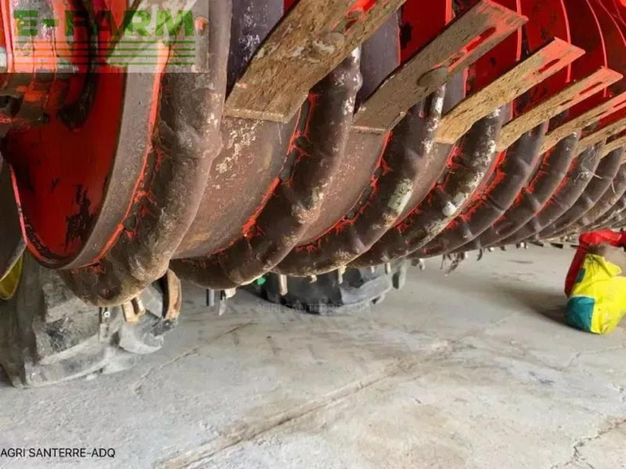 Kuhn kuhn - Kombinált vetőgép: 5 kép. Kuhn kuhn - Kombinált vetőgép: 5 kép.