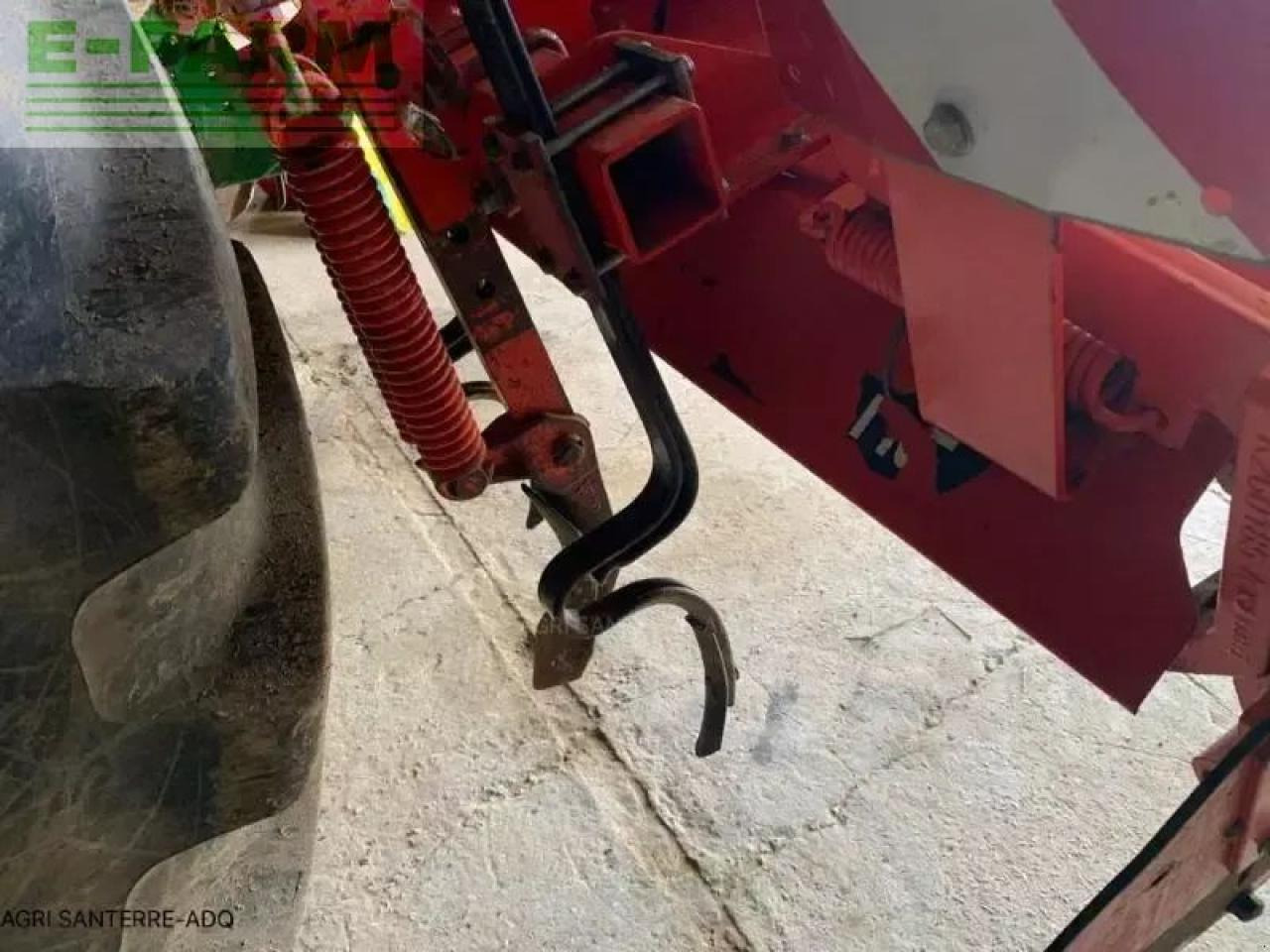 Kuhn kuhn - Kombinált vetőgép: 3 kép. Kuhn kuhn - Kombinált vetőgép: 3 kép.