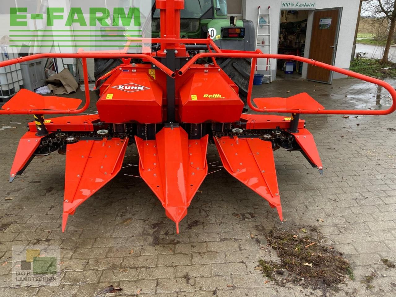 Kuhn mc 180 s quattro - Önjáró szecskázógép: 1 kép. Kuhn mc 180 s quattro - Önjáró szecskázógép: 1 kép.
