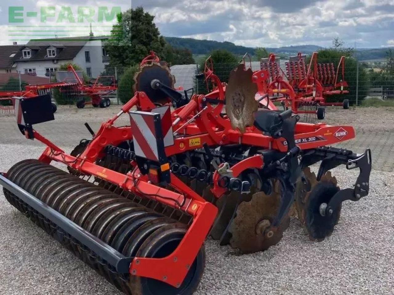 Kuhn opimer xl 300 - Tárcsás borona: 3 kép. Kuhn opimer xl 300 - Tárcsás borona: 3 kép.