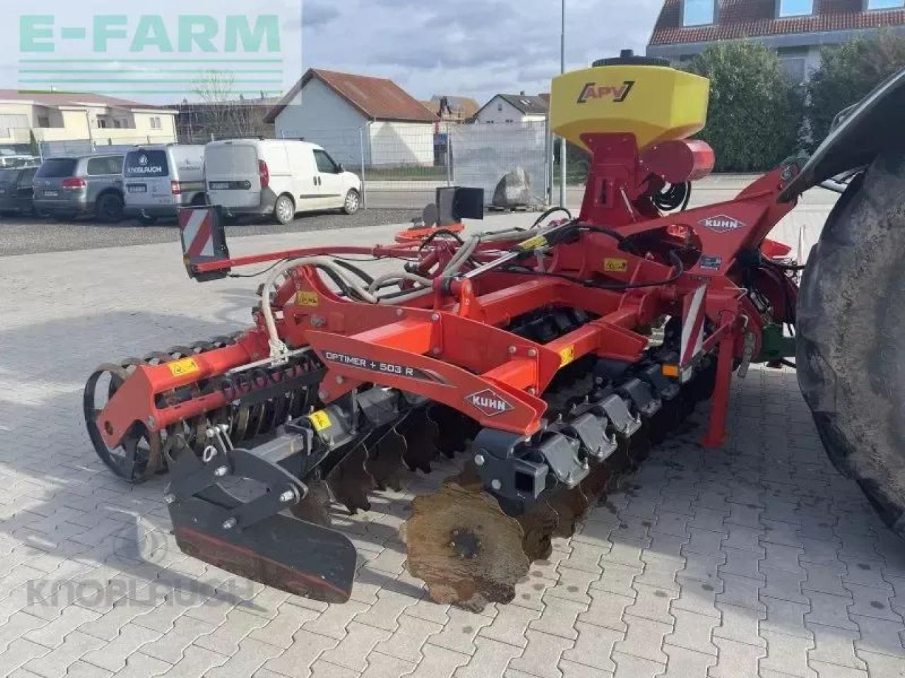 Kuhn optimer + 503r - Tárcsás borona: 1 kép. Kuhn optimer + 503r - Tárcsás borona: 1 kép.