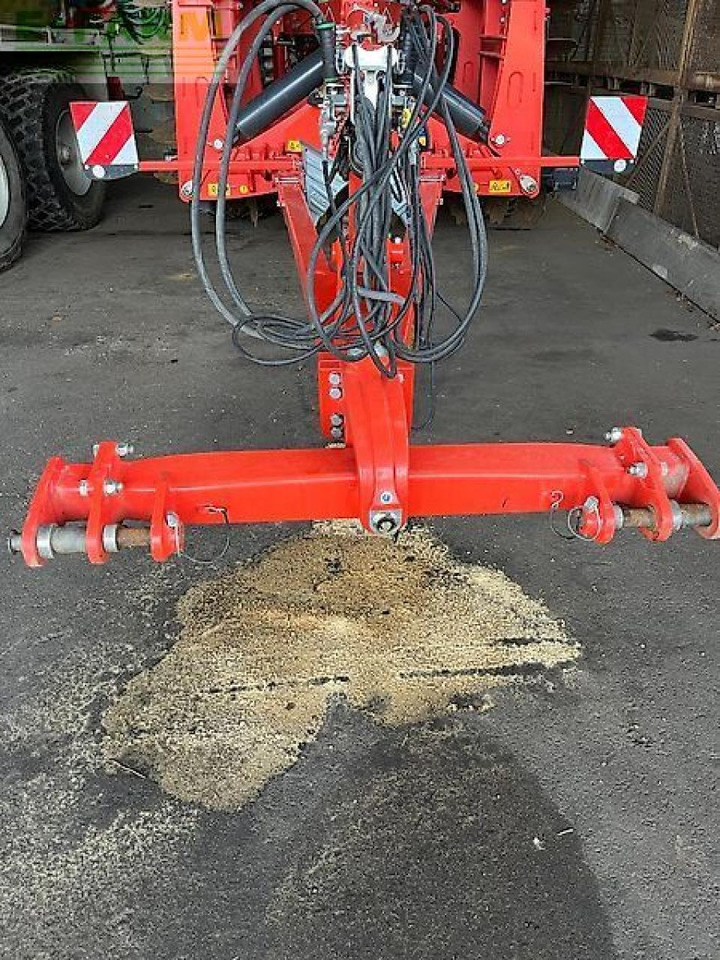 Kuhn optimer l 12000 - Tárcsás borona: 2 kép. Kuhn optimer l 12000 - Tárcsás borona: 2 kép.