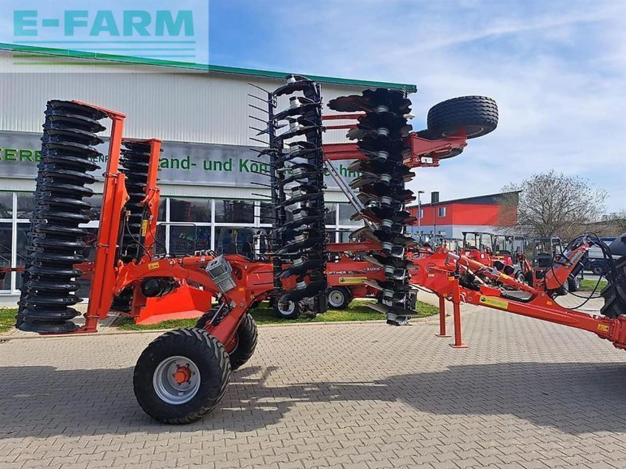 Kuhn optimer xl 5000 - Tárcsás borona: 2 kép. Kuhn optimer xl 5000 - Tárcsás borona: 2 kép.