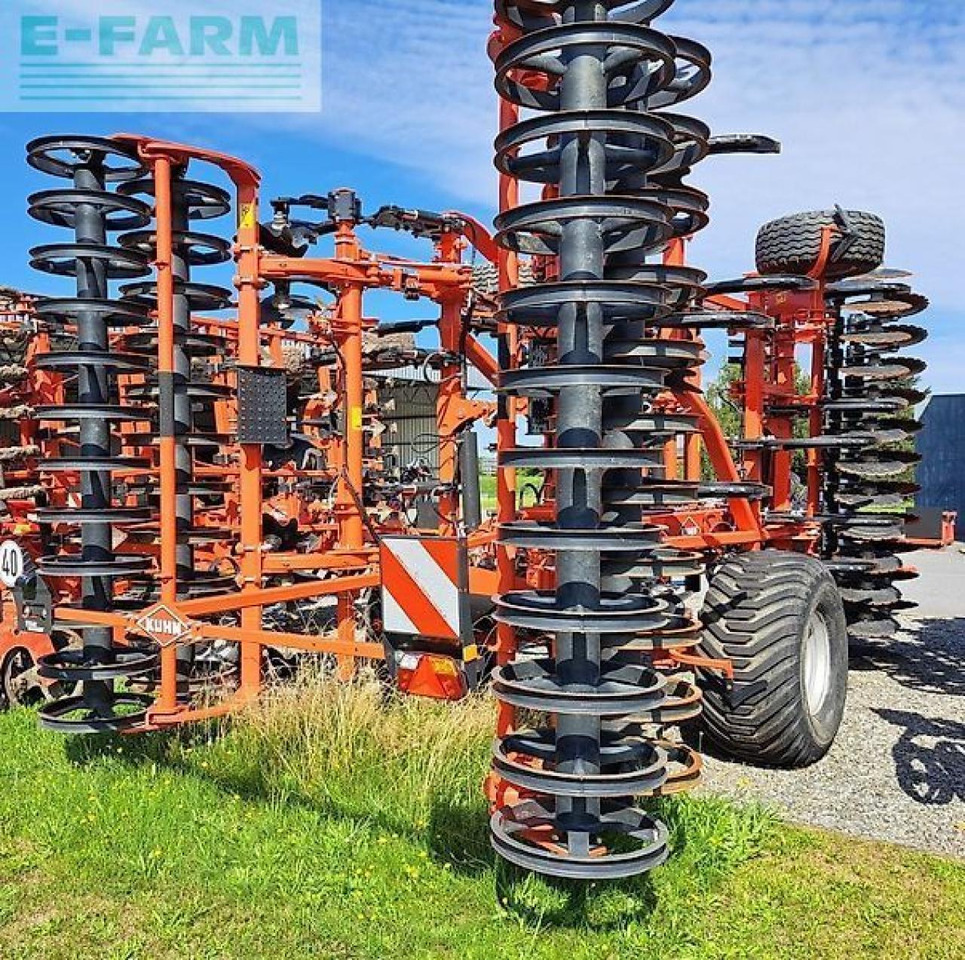 Kuhn performer 6000 - Kombinált vetőgép: 4 kép. Kuhn performer 6000 - Kombinált vetőgép: 4 kép.