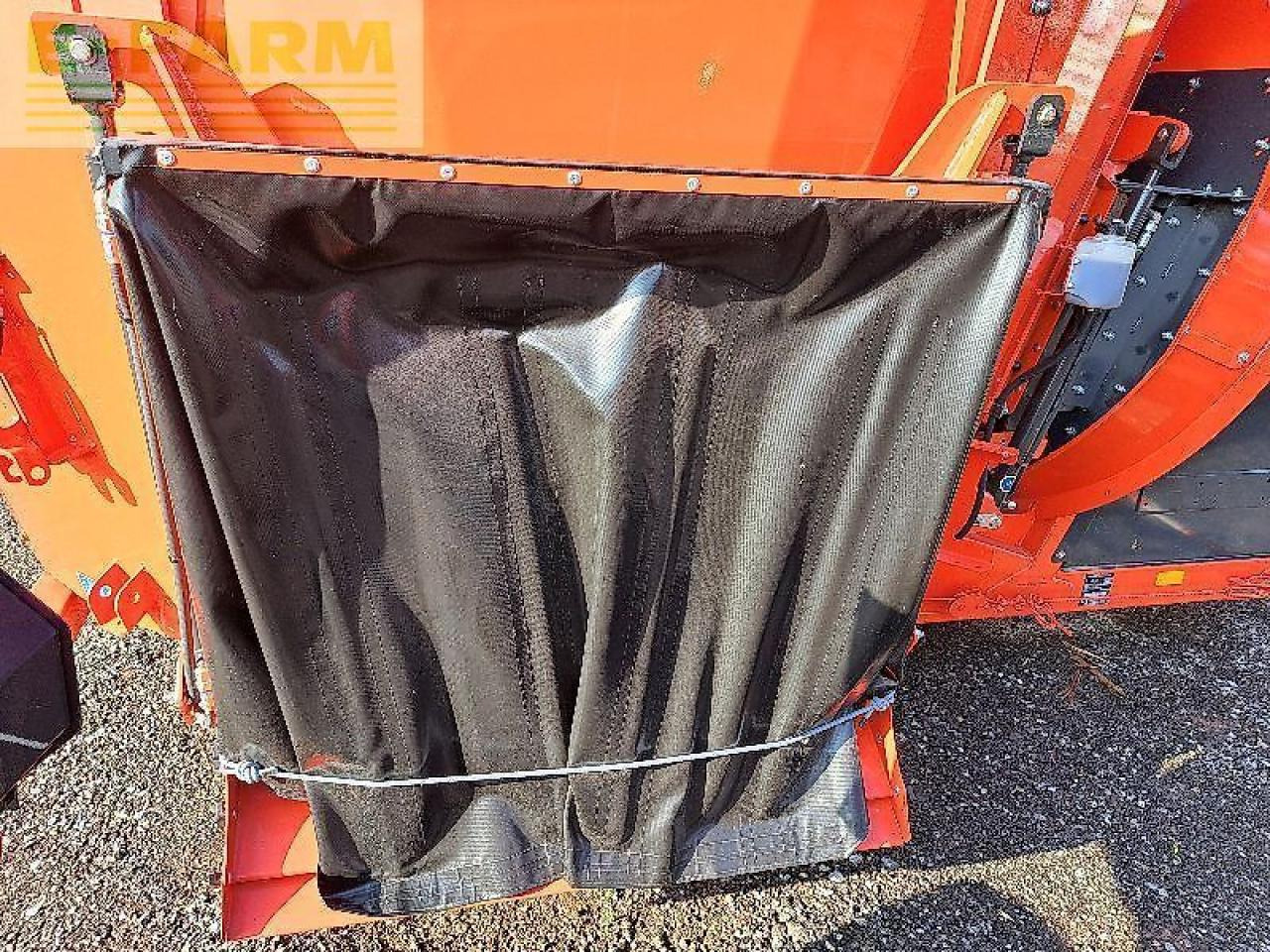 Kuhn profileplus14.1dlgebläse - Állattartás gépei: 5 kép. Kuhn profileplus14.1dlgebläse - Állattartás gépei: 5 kép.