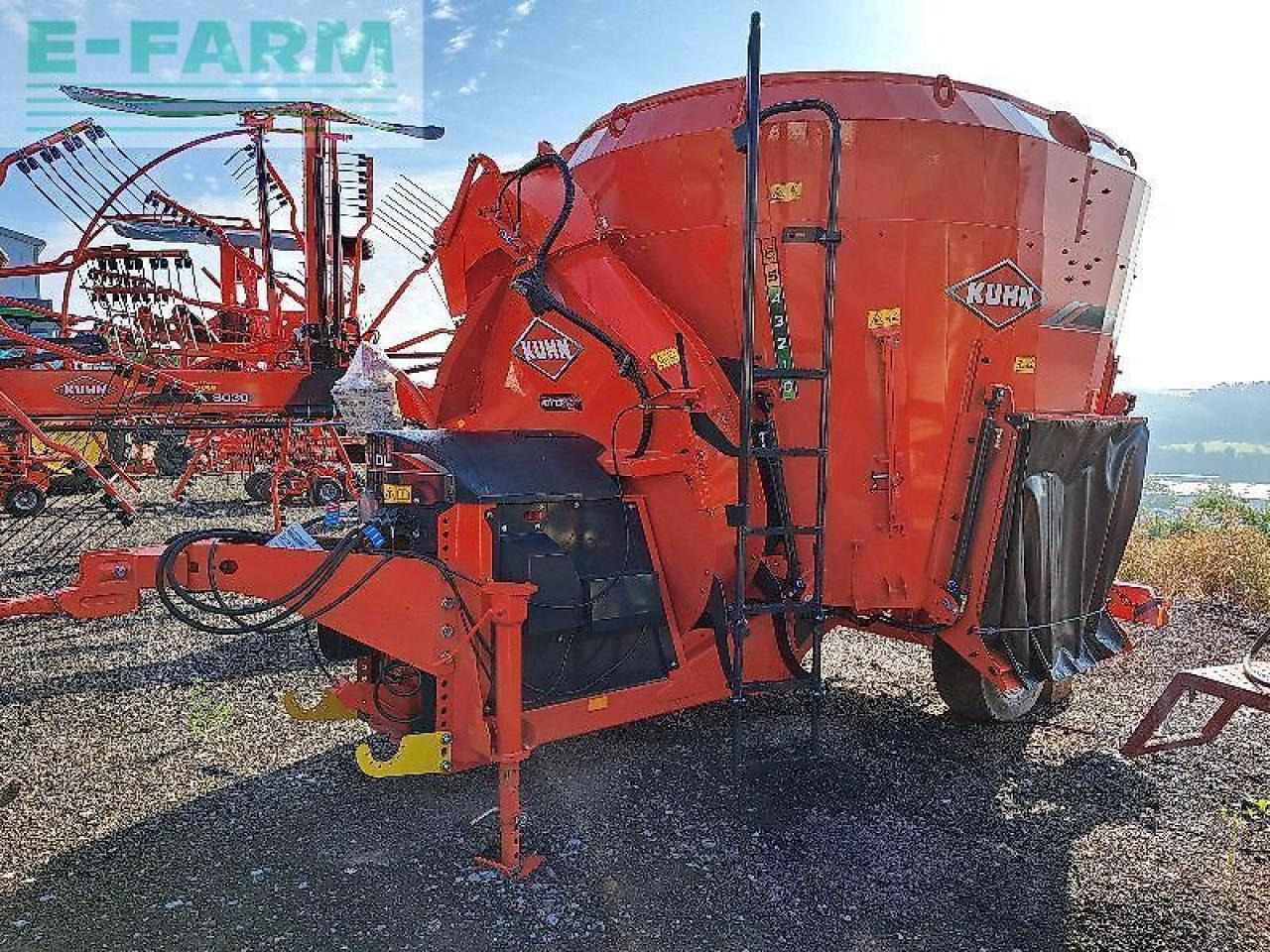 Kuhn profileplus14.1dlgebläse - Állattartás gépei: 3 kép. Kuhn profileplus14.1dlgebläse - Állattartás gépei: 3 kép.