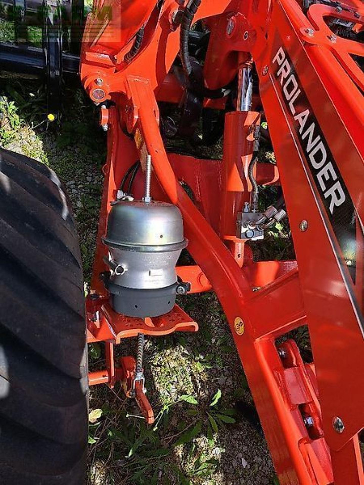 Kombinált vetőgép Kuhn prolander6000: 9 kép. Kombinált vetőgép Kuhn prolander6000: 9 kép.