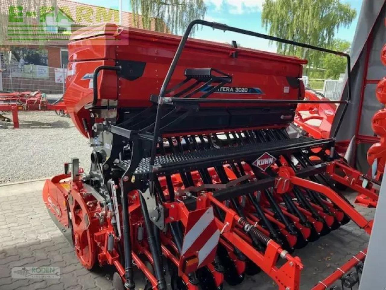 Kuhn sitera 3020-24e - Kombinált vetőgép: 3 kép. Kuhn sitera 3020-24e - Kombinált vetőgép: 3 kép.