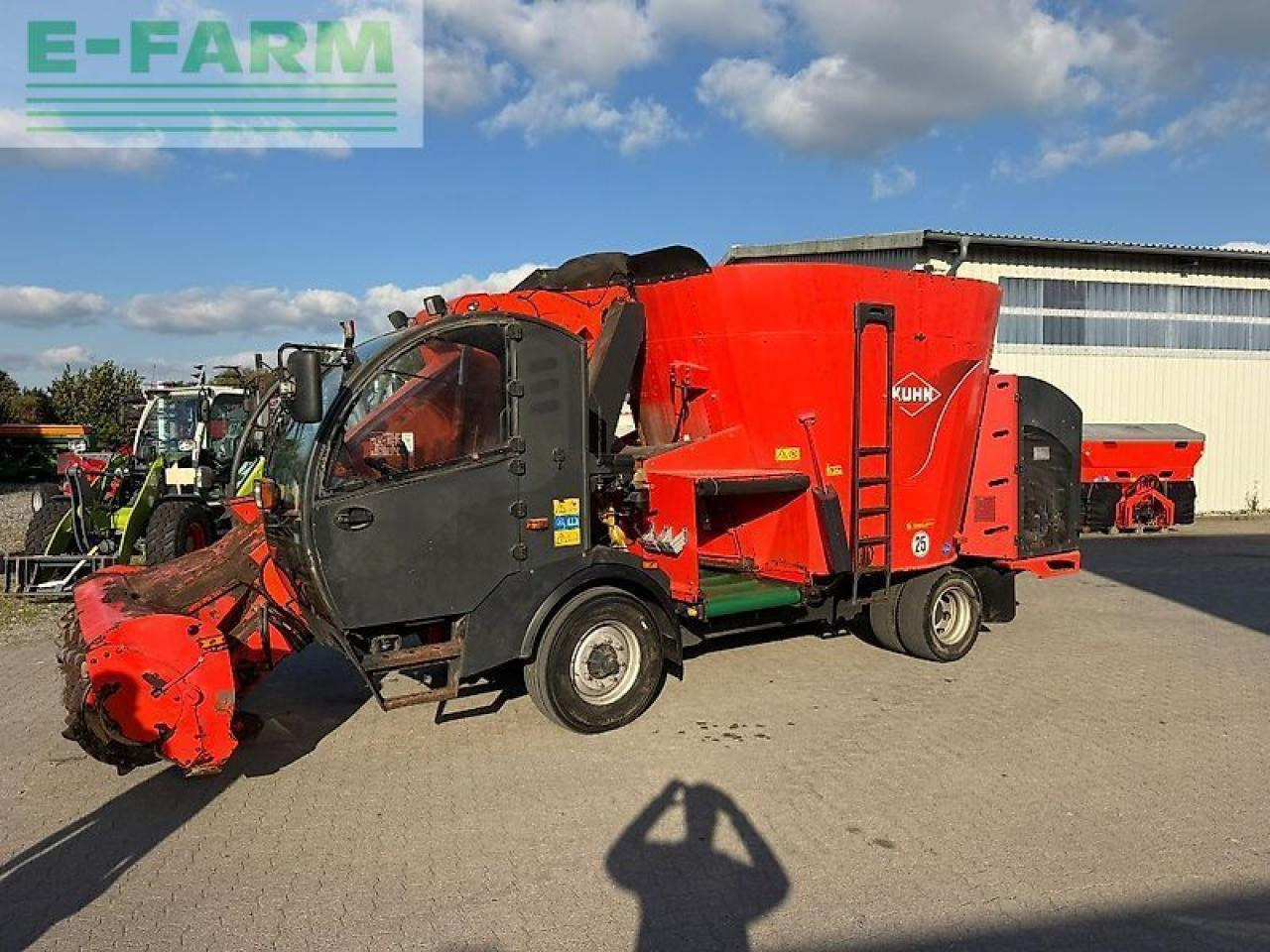 Kuhn spv 14m3 - Állattartás gépei: 1 kép. Kuhn spv 14m3 - Állattartás gépei: 1 kép.