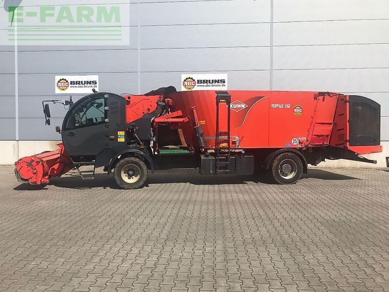 Kuhn spw 19 - Állattartás gépei: 2 kép. Kuhn spw 19 - Állattartás gépei: 2 kép.