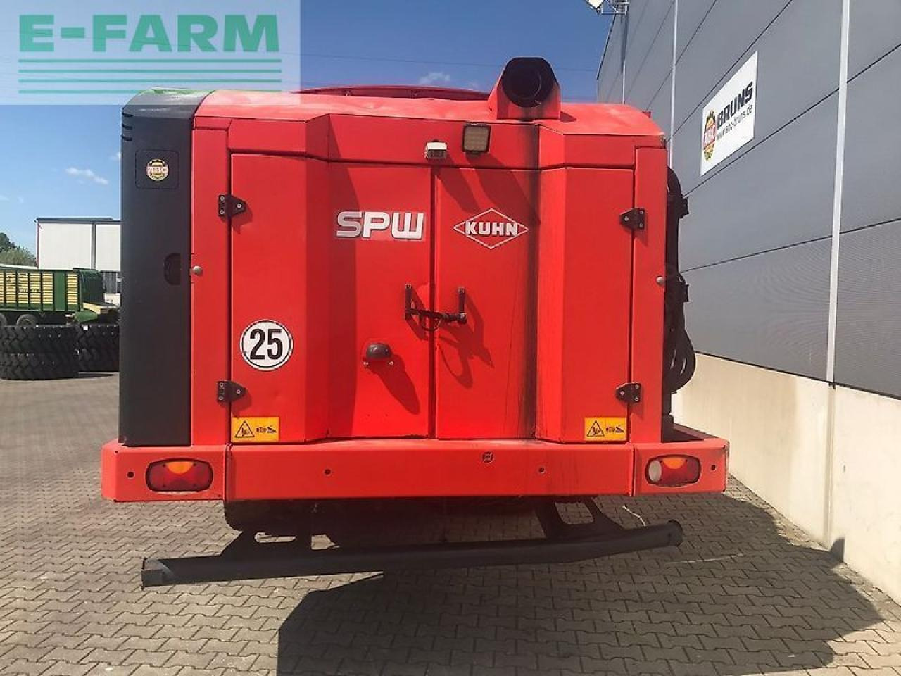 Kuhn spw 19 - Állattartás gépei: 4 kép. Kuhn spw 19 - Állattartás gépei: 4 kép.