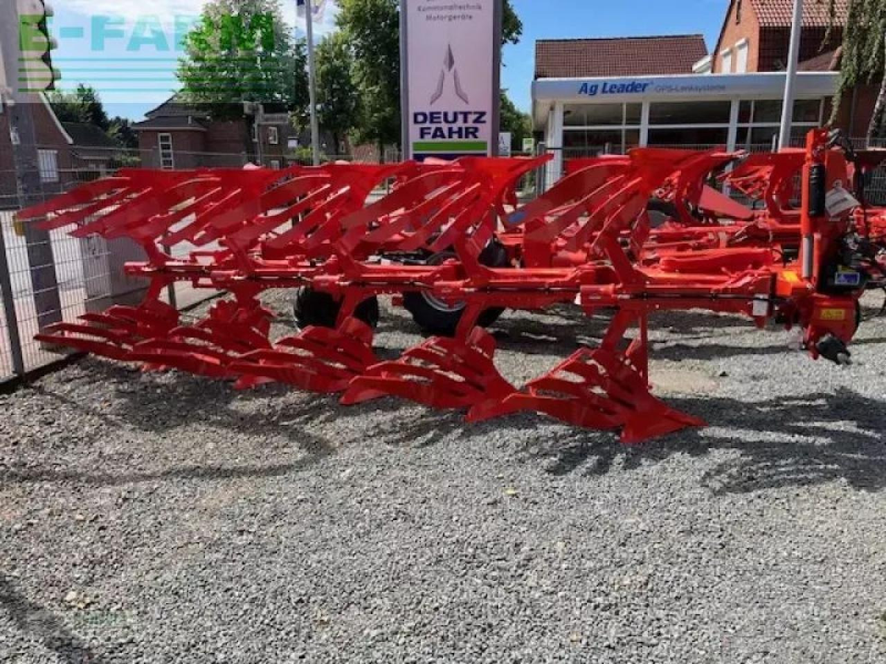 Kuhn vari master 153 4e+1 - Eke: 1 kép. Kuhn vari master 153 4e+1 - Eke: 1 kép.