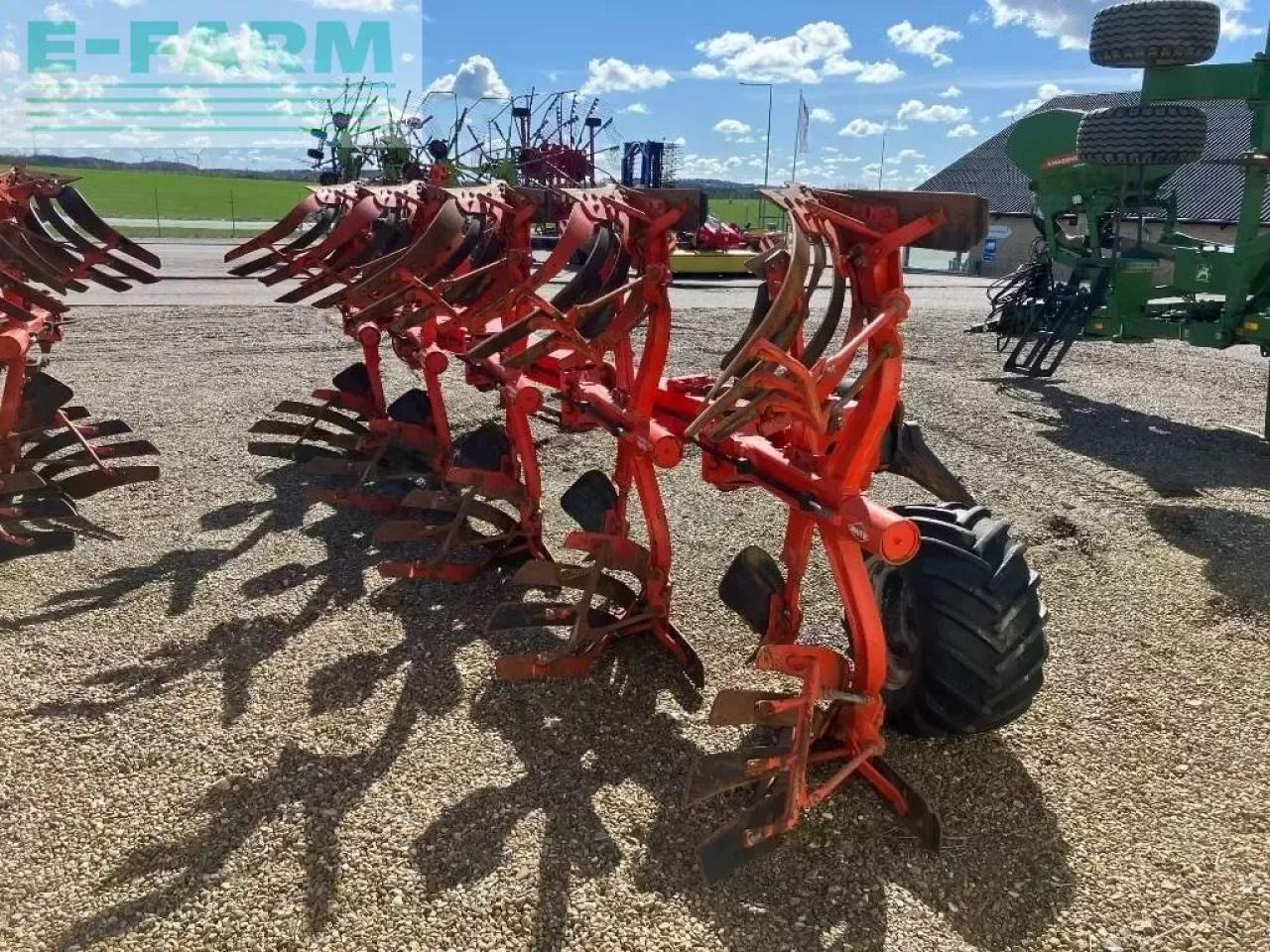Kuhn vari-master 153 nsh 4+1 - Eke: 2 kép. Kuhn vari-master 153 nsh 4+1 - Eke: 2 kép.