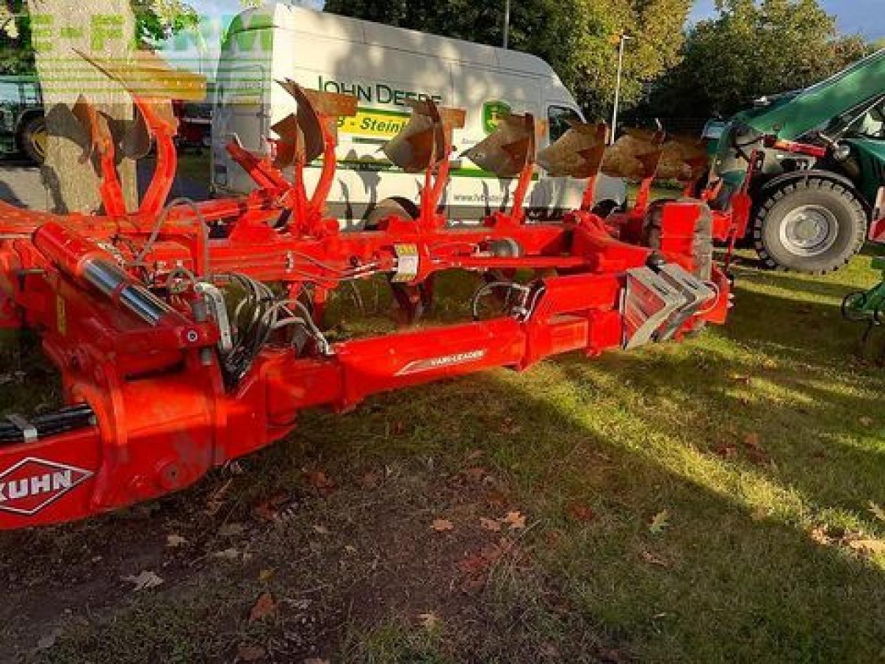 Kuhn varileader - Eke: 3 kép. Kuhn varileader - Eke: 3 kép.