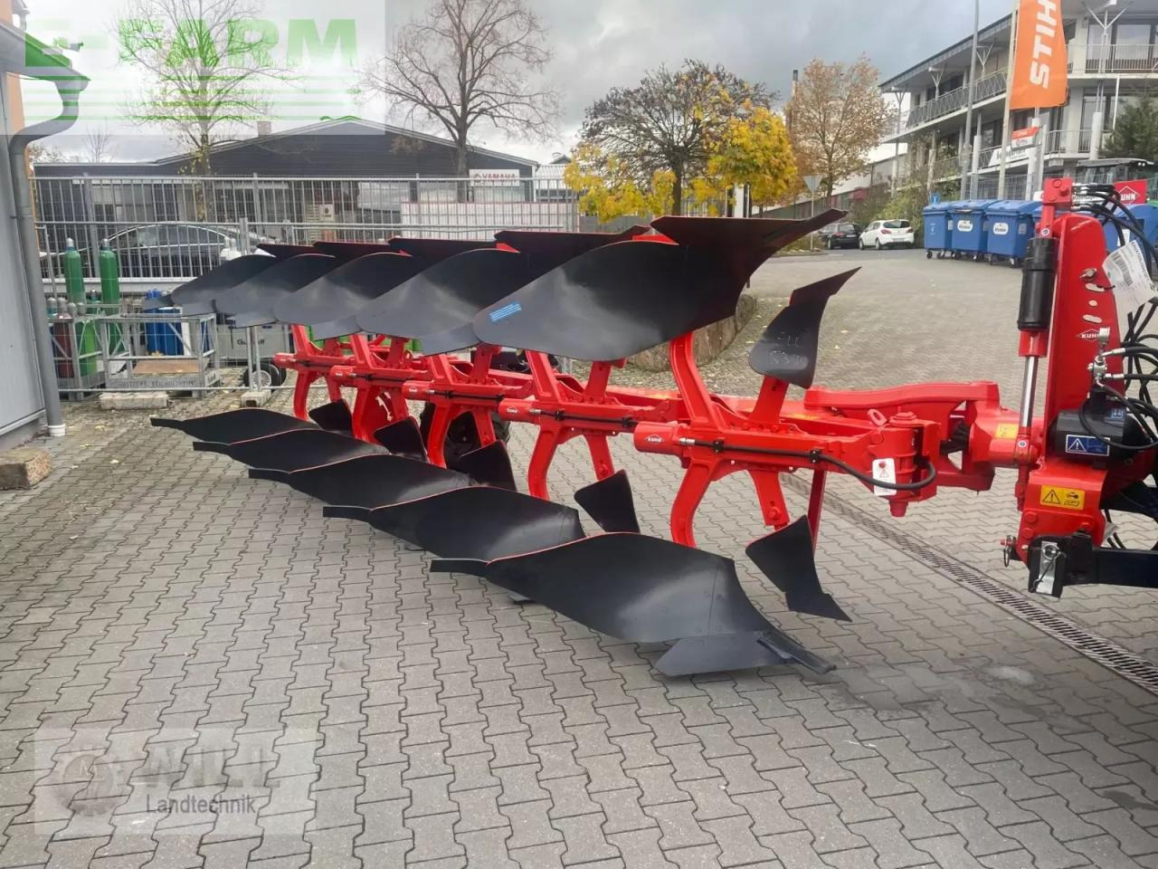 Kuhn varimaster 153 - Eke: 1 kép. Kuhn varimaster 153 - Eke: 1 kép.