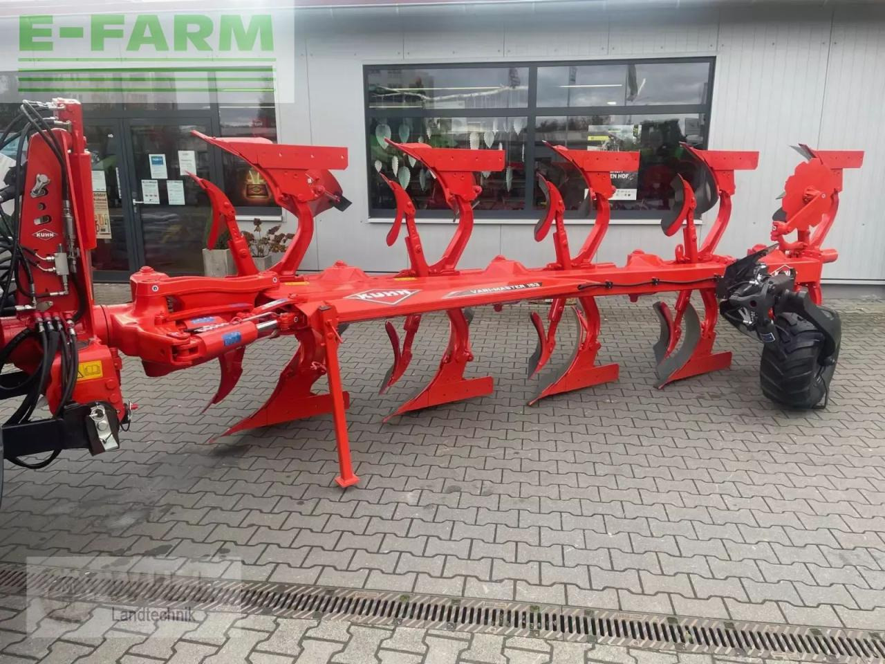 Kuhn varimaster 153 - Eke: 2 kép. Kuhn varimaster 153 - Eke: 2 kép.