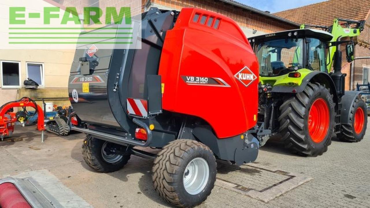Kuhn vb 3160 oc 14 - 14 messer schneidwerk, isobus, 2. riemenantrieb, high silage satz - Kocka bálázó: 5 kép. Kuhn vb 3160 oc 14 - 14 messer schneidwerk, isobus, 2. riemenantrieb, high silage satz - Kocka bálázó: 5 kép.