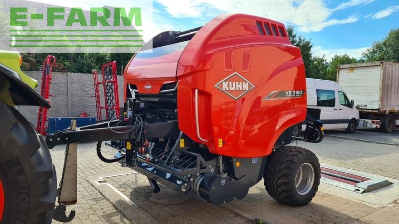 Kuhn vb 3160 oc 14 - 14 messer schneidwerk, isobus, 2. riemenantrieb, high silage satz - Kocka bálázó: 1 kép. Kuhn vb 3160 oc 14 - 14 messer schneidwerk, isobus, 2. riemenantrieb, high silage satz - Kocka bálázó: 1 kép.