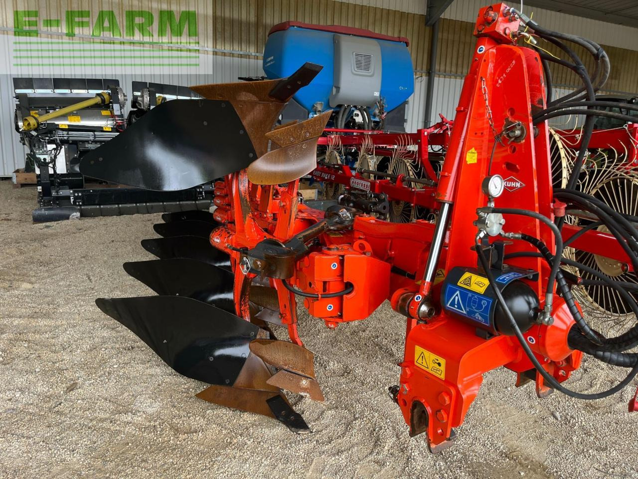 Kuhn vm 123 - Eke: 2 kép. Kuhn vm 123 - Eke: 2 kép.