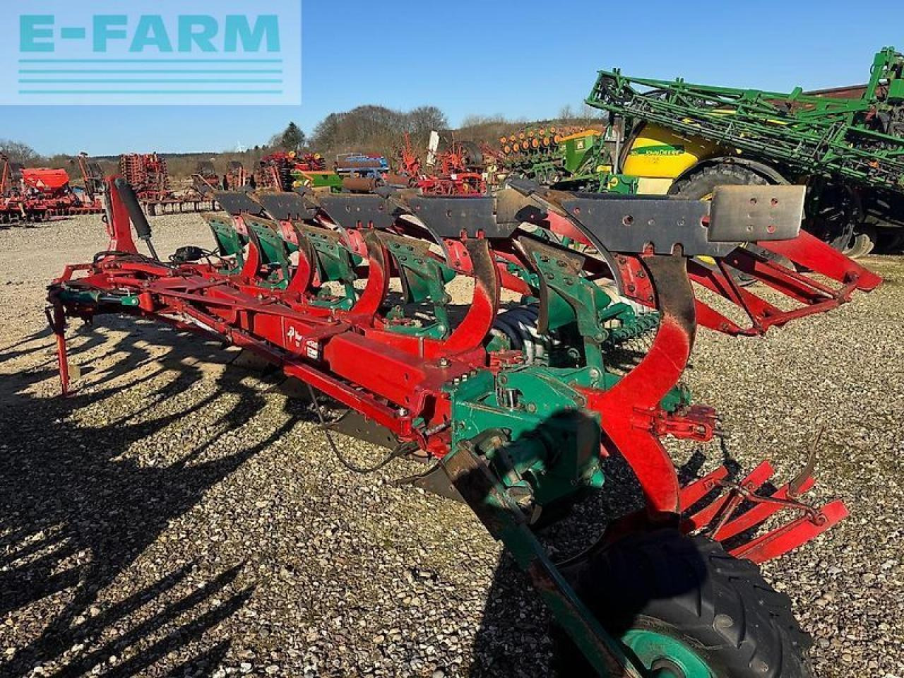 Kverneland 5f eg 100-300 - Eke: 2 kép. Kverneland 5f eg 100-300 - Eke: 2 kép.