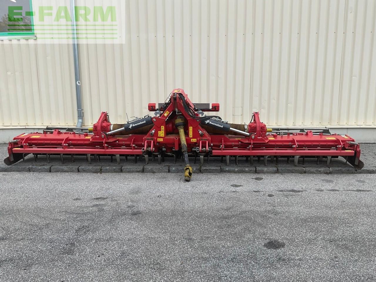 Kverneland NG-S 101 F35 - Talajművelő gep: 3 kép. Kverneland NG-S 101 F35 - Talajművelő gep: 3 kép.