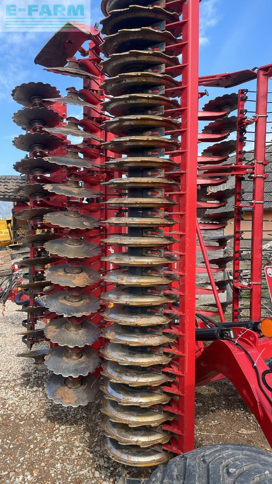 Kverneland Qualidisc Farmer 6000T - Tárcsás borona: 1 kép. Kverneland Qualidisc Farmer 6000T - Tárcsás borona: 1 kép.