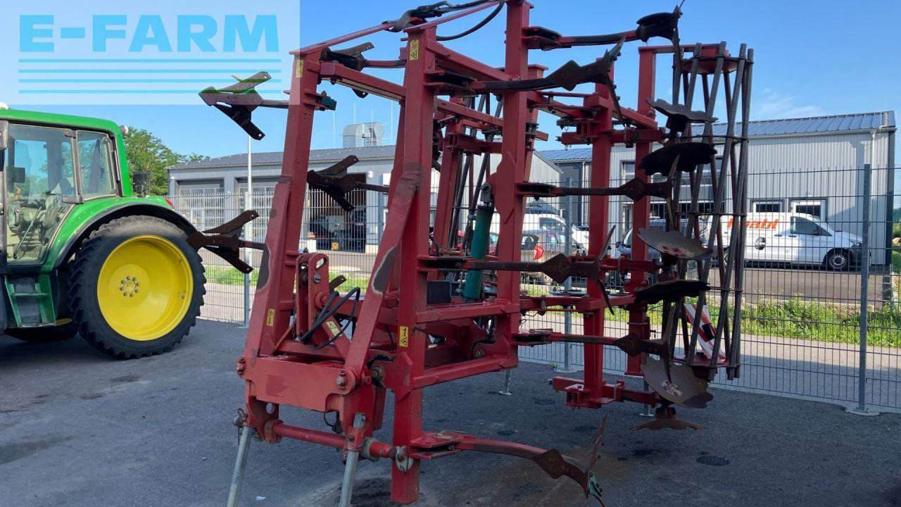 Kverneland SCLD 11 55 - Kultivátor: 1 kép. Kverneland SCLD 11 55 - Kultivátor: 1 kép.