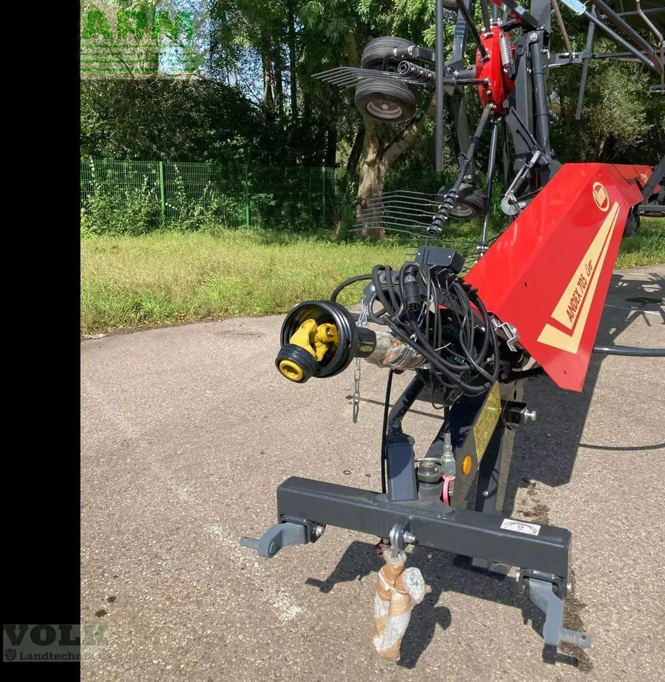 Kverneland andex 705 evo - Szénaforgató: 3 kép. Kverneland andex 705 evo - Szénaforgató: 3 kép.