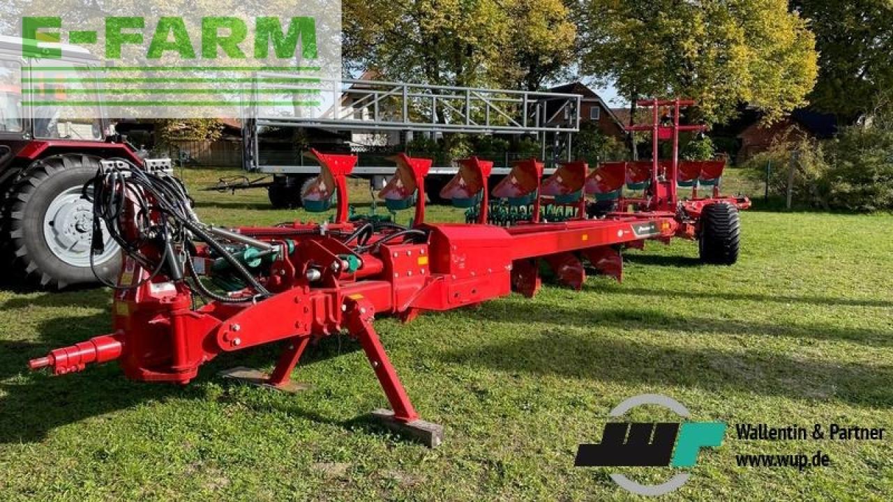 Kverneland aufsattelvolldrehpflug pw100-10 variomat - Eke: 2 kép. Kverneland aufsattelvolldrehpflug pw100-10 variomat - Eke: 2 kép.