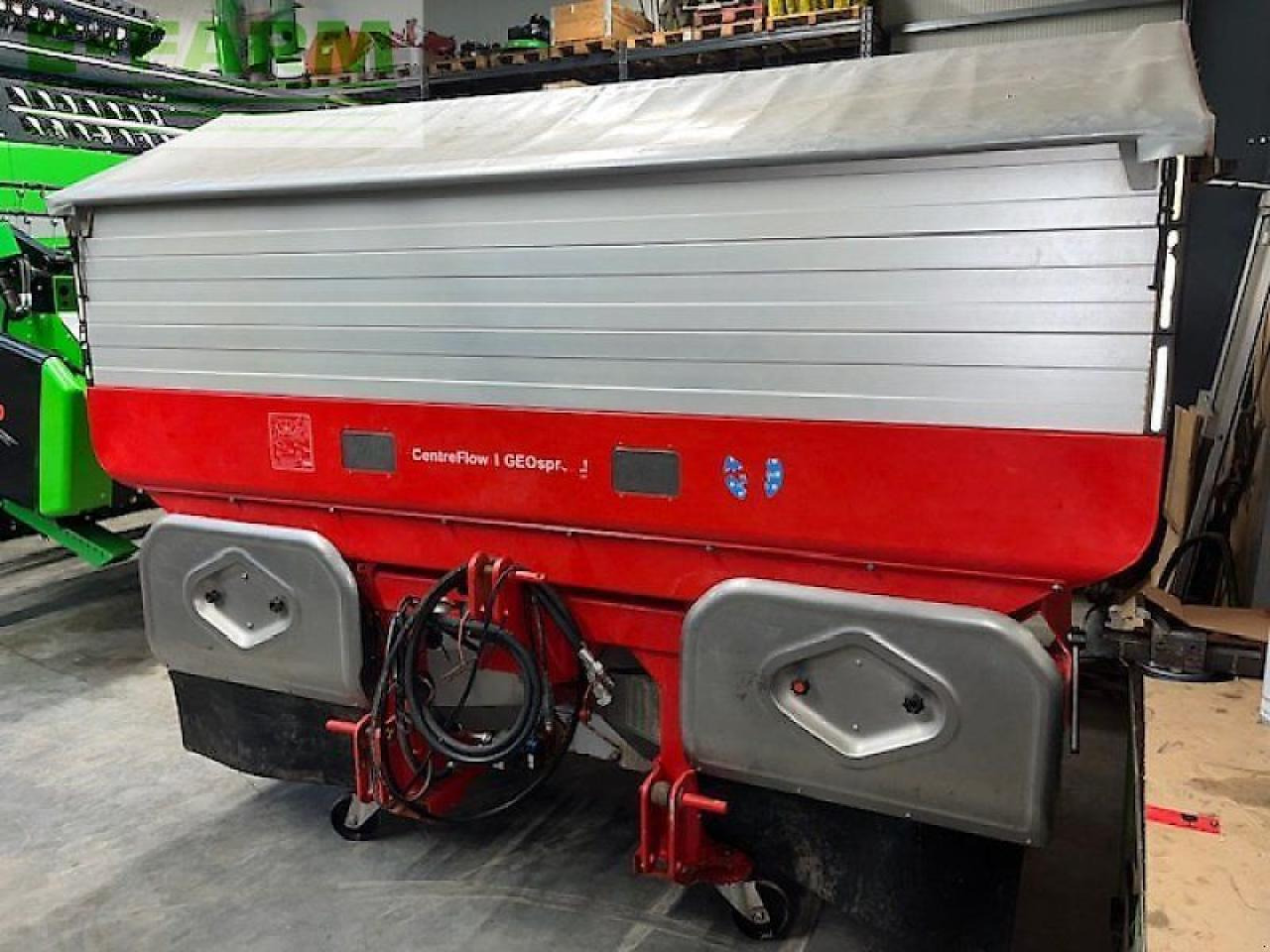 Kverneland exacta tl geospread - Műtrágyaszóró: 1 kép. Kverneland exacta tl geospread - Műtrágyaszóró: 1 kép.