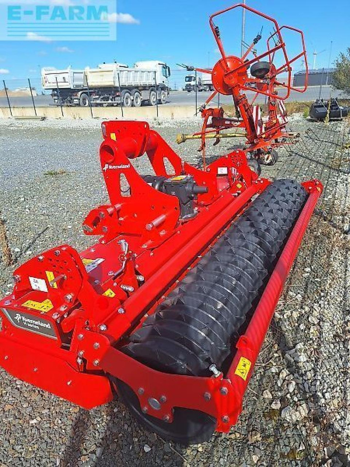 Kverneland h-series 3,00m - Tárcsás borona: 2 kép. Kverneland h-series 3,00m - Tárcsás borona: 2 kép.