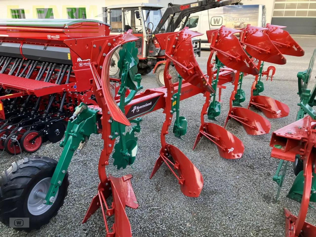 Kverneland lb 100-200 - Eke: 5 kép. Kverneland lb 100-200 - Eke: 5 kép.