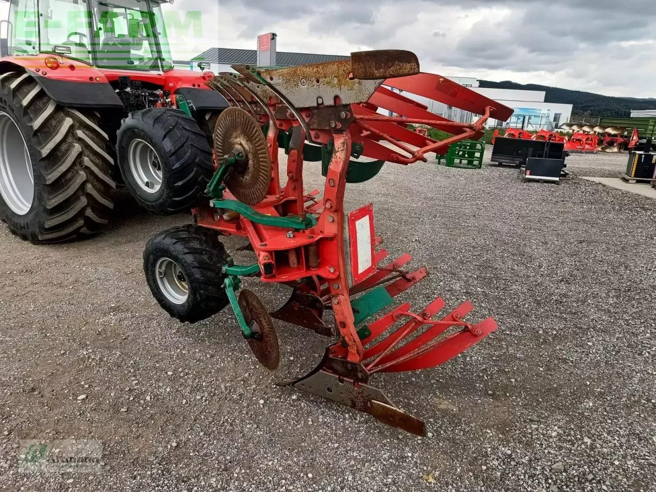 Kverneland ls85 -200 30 5 schar - Eke: 4 kép. Kverneland ls85 -200 30 5 schar - Eke: 4 kép.