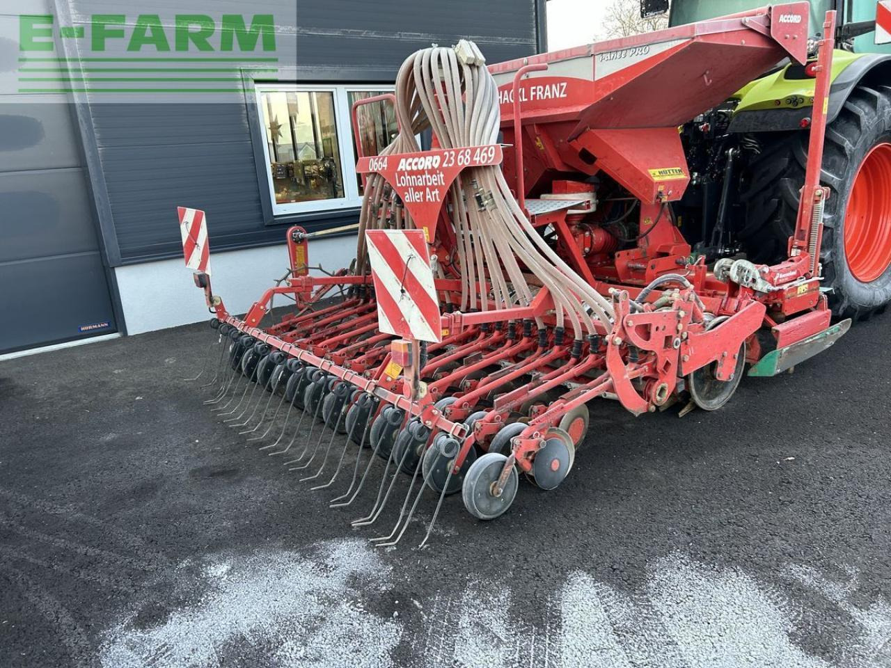 Kverneland ngh 301 mit i-drill pro - Kombinált vetőgép: 4 kép. Kverneland ngh 301 mit i-drill pro - Kombinált vetőgép: 4 kép.
