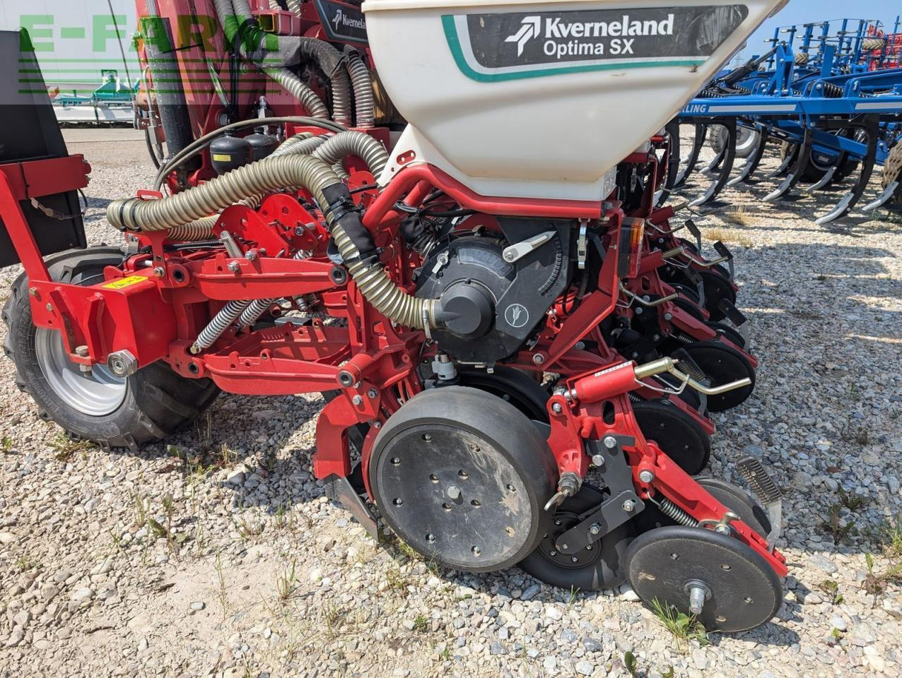 Kverneland optima f sx 12-reihig - Precíziós vetőgép: 5 kép. Kverneland optima f sx 12-reihig - Precíziós vetőgép: 5 kép.