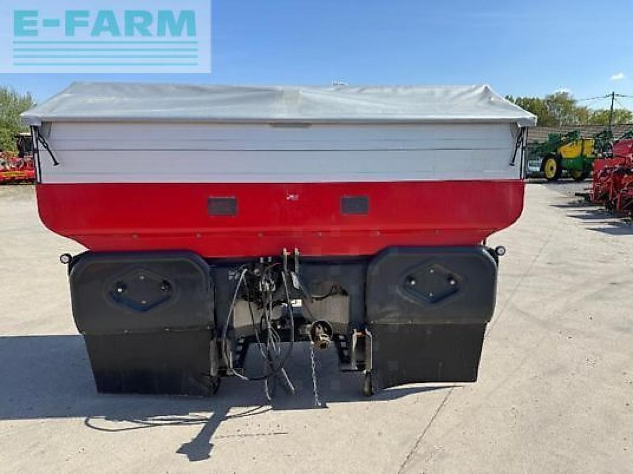 Kverneland tlx 3225 geospre - Műtrágyaszóró: 3 kép. Kverneland tlx 3225 geospre - Műtrágyaszóró: 3 kép.