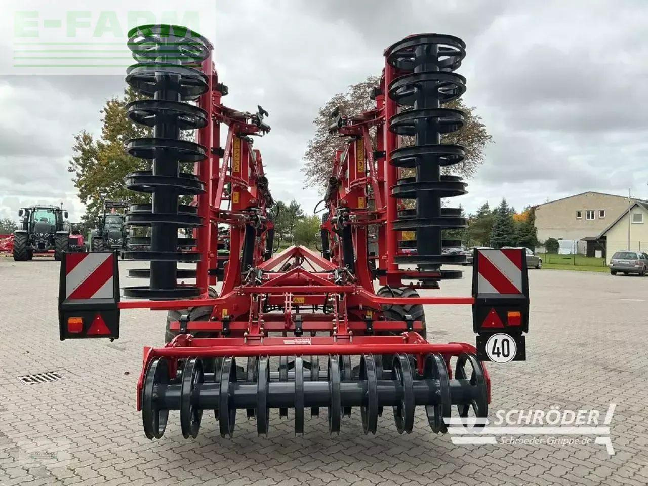 Kverneland turbo 6500 t - Kultivátor: 4 kép. Kverneland turbo 6500 t - Kultivátor: 4 kép.