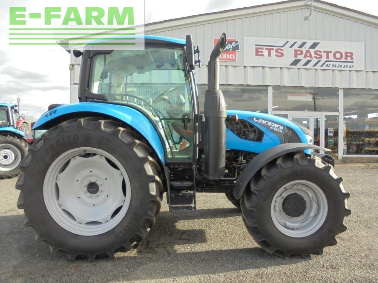 Landini 6-125h - Traktor: 1 kép. Landini 6-125h - Traktor: 1 kép.