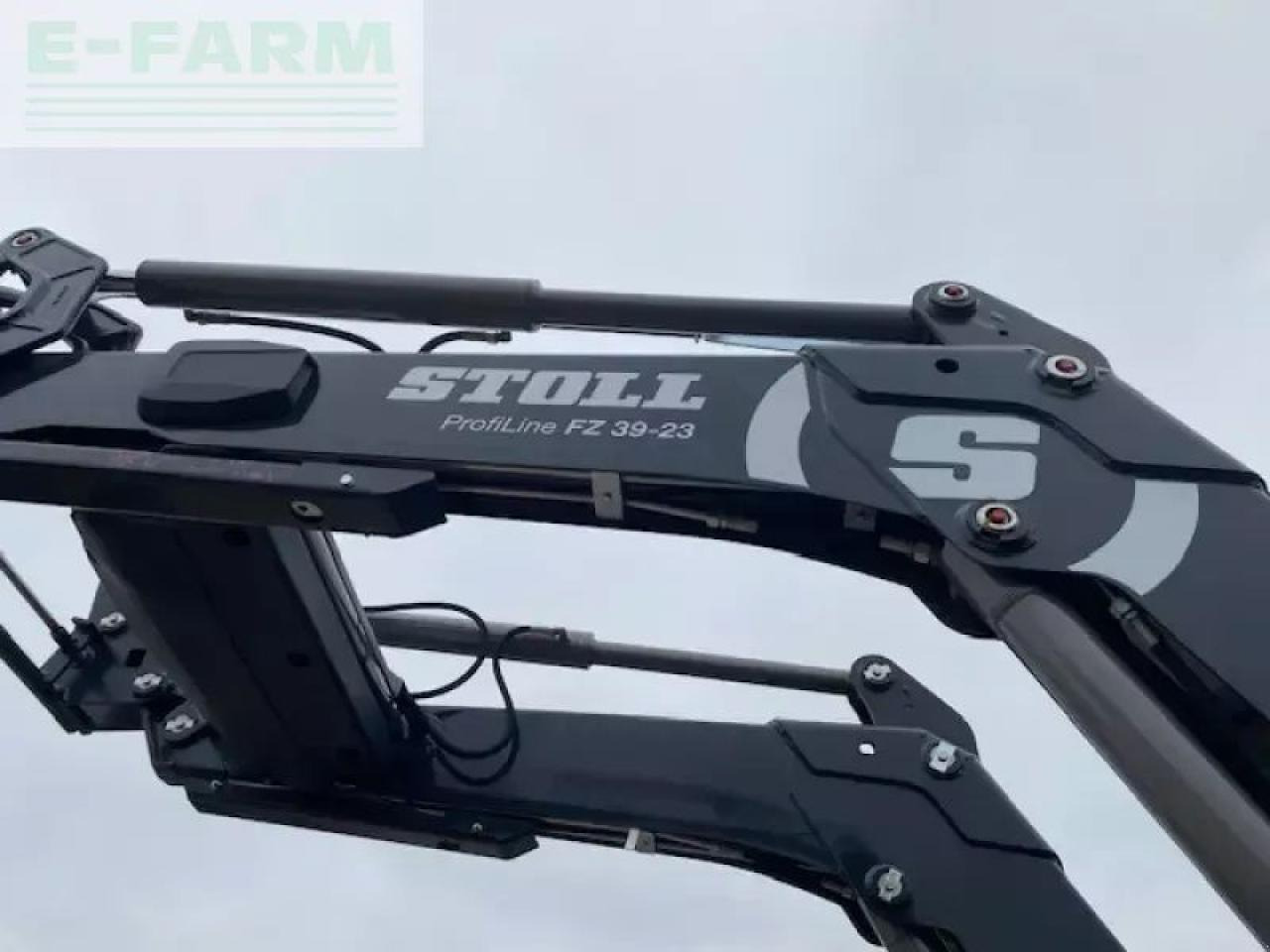 Traktor Landini powerfarm 100: 10 kép. Traktor Landini powerfarm 100: 10 kép.