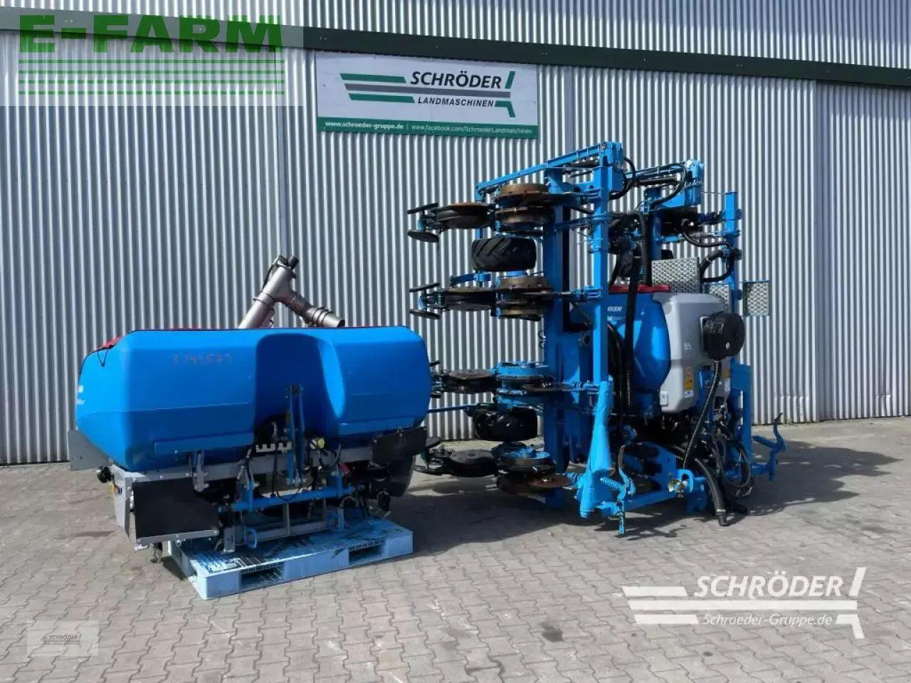 Lemken azurit 9/8.75 k d + solitair 23/1900 - Kombinált vetőgép: 1 kép. Lemken azurit 9/8.75 k d + solitair 23/1900 - Kombinált vetőgép: 1 kép.