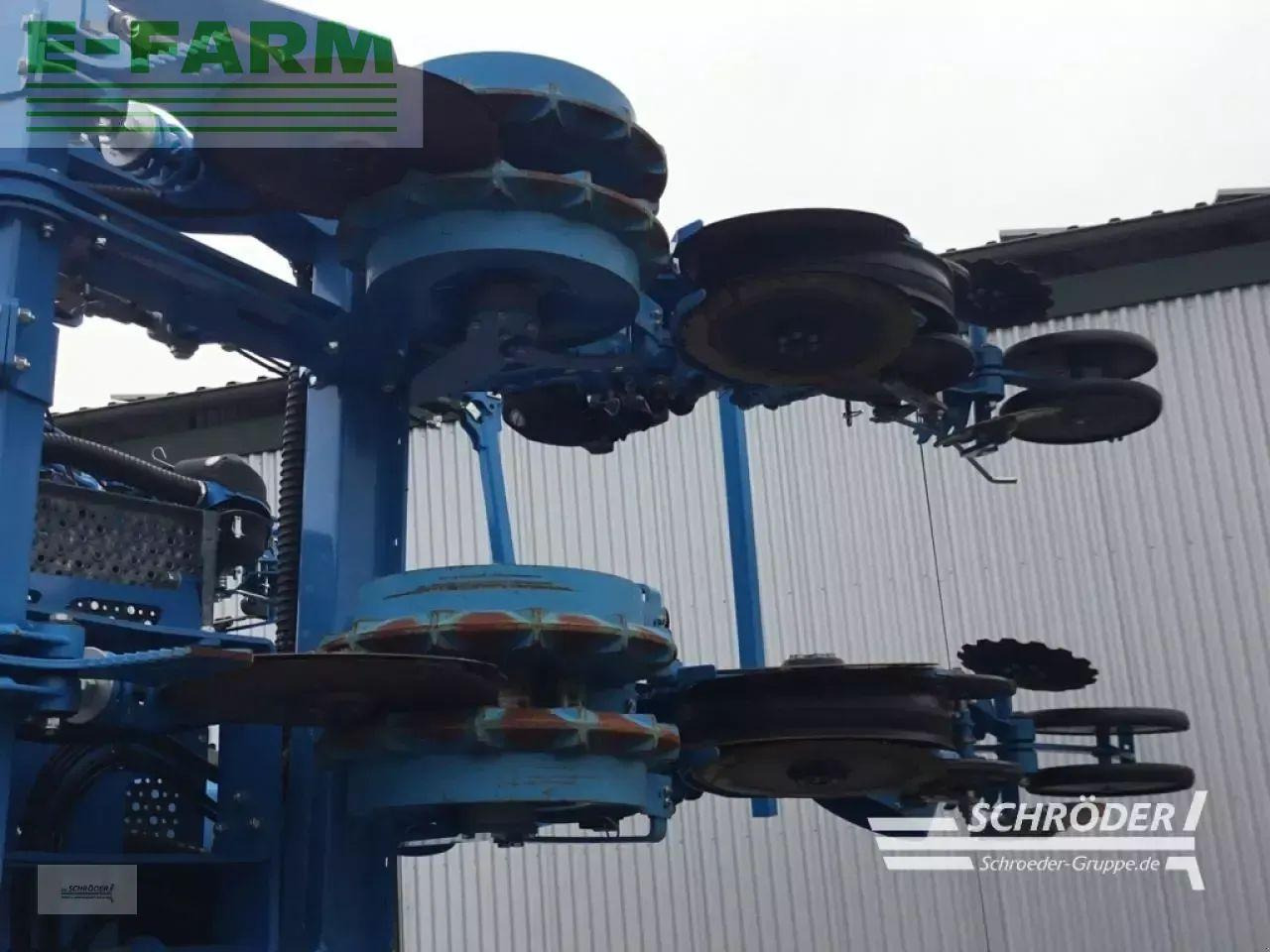 Lemken azurit 9 k 8 - Precíziós vetőgép: 5 kép. Lemken azurit 9 k 8 - Precíziós vetőgép: 5 kép.