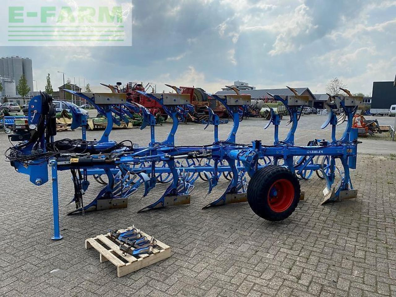 Eke Lemken juwel 8 vn100 met flexpack: 12 kép.