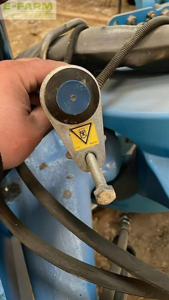 Lemken juwel 8v5n100 - Eke: 5 kép. Lemken juwel 8v5n100 - Eke: 5 kép.